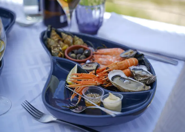 Logis Hotel Le Bretagne