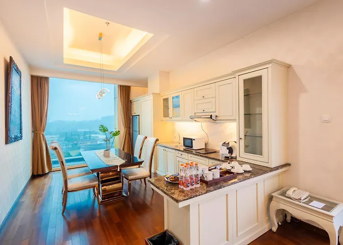 Grand Artos Hotel & Convention