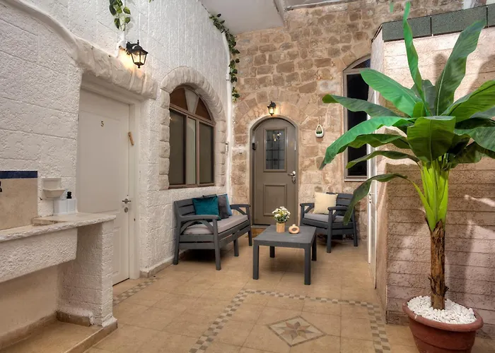 סוויטות בראשית מבית "צפת נופש" רשת הצימרים בצפת העתיקה - Beresheet Suites From "Safed Nofesh"