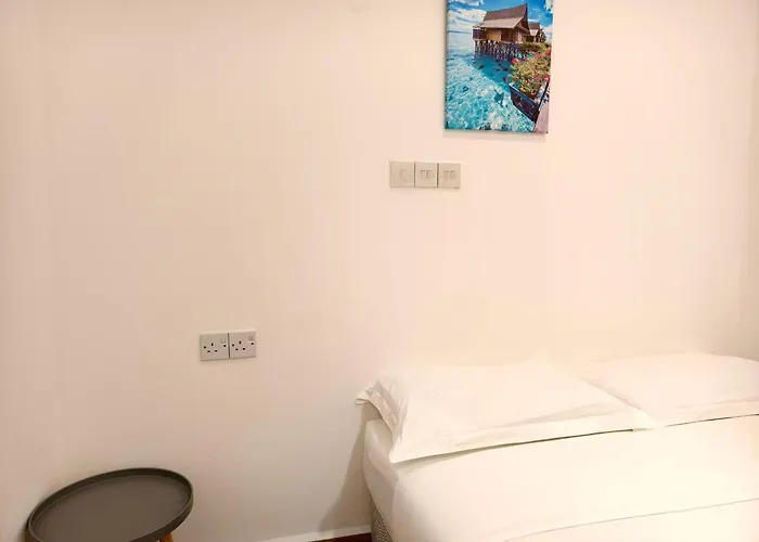 Shoreline Guesthouse 海岸线客栈