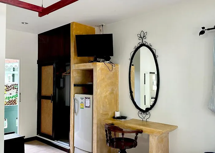 โรงแรมนาขา ชาเลท์ รีสอร์ท จังหวัดตรัง Naka Chalet Resort Trang