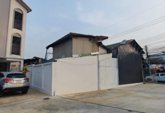 บ้านใต้ชุกโดน Baantaichukadon Guest House