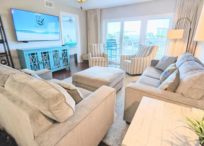Gulf Balcony - Boutique Comforts & 2 King Suites