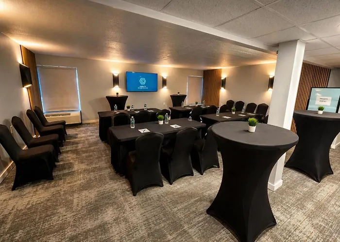 The View Inn & Suites Bethlehem / Allentown / Lehigh Airport
