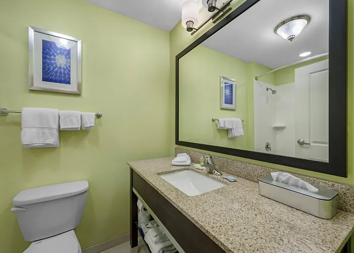 Sleep Inn & Suites Altoona North