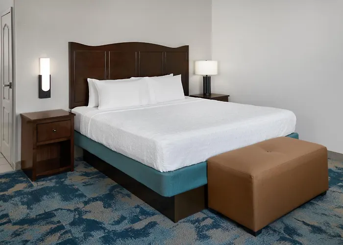 Hampton Inn Poplar Bluff