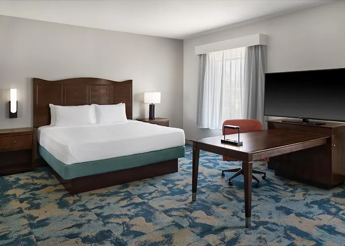 Hampton Inn Poplar Bluff