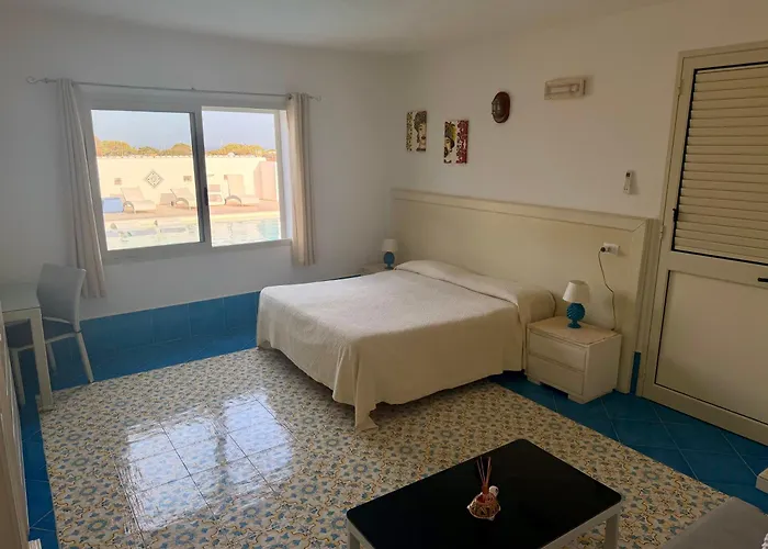 Hotel Macondo