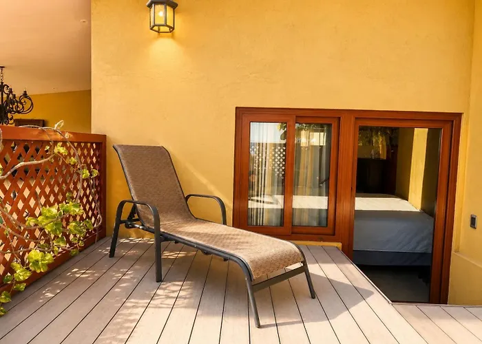 Hotel 1915 INN&SUITES