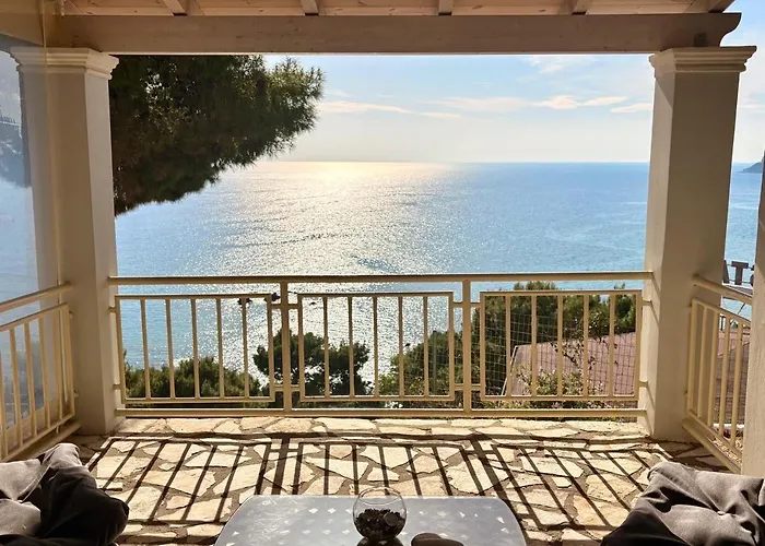 Vicky'S Panoramic View Apartments