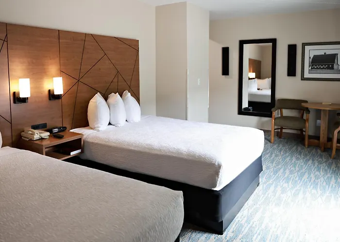 Rivertree Inn & Suites