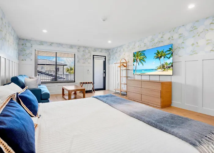 Tropic Isle At Anna Maria Island Inn