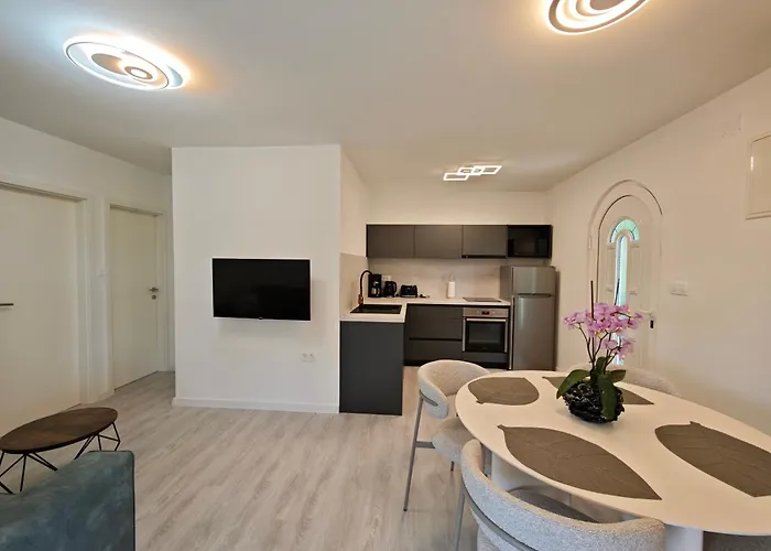 Apartments Davorka