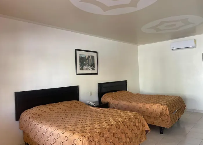 Hotel Colonial