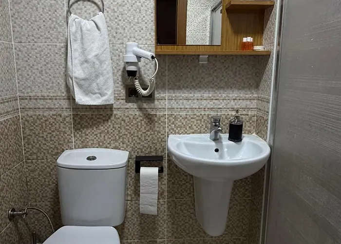 Otel Suekrue Kara