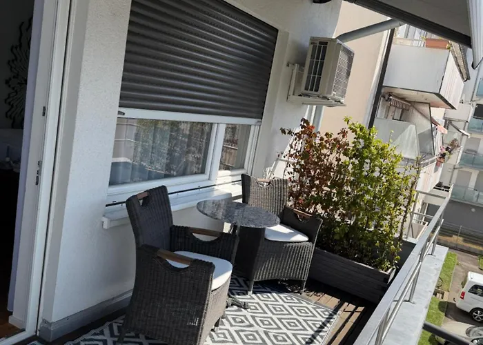City Apartments FN L 6 KLIMATISIERT mit Balkon - Deluxe Doppelzimmer