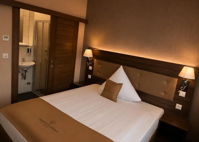 Hotel Pasa Paradies KOSTENLOSE PARKPLÄTZE