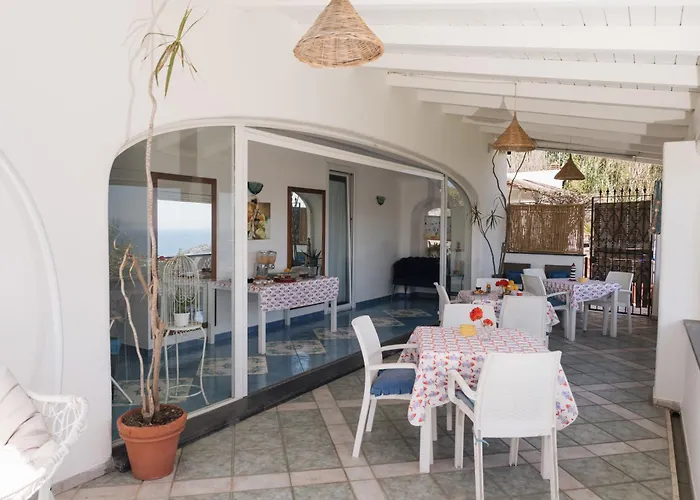 Bed and Breakfast Solo per Pochi Barano dʼIschia