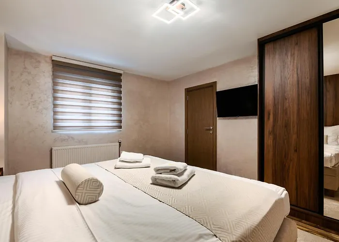 One Luxury Suites Akustik - 3 Minuta Peske Do Jezera