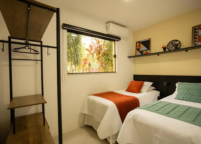 Hotel Flores De Holambra