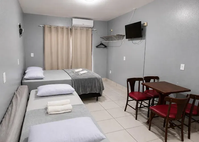 Estúdio Ótimo Preço na Meia Praia Completo, Ar, Wi-Fi, Cozinha e Vaga ZZZ