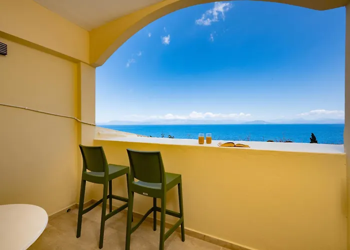 Siora Leni Hotel