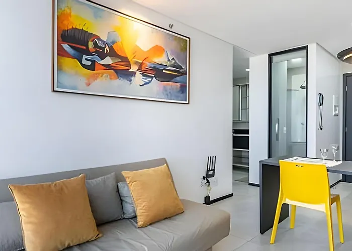 Bhs Flat A Beira Mar 2105