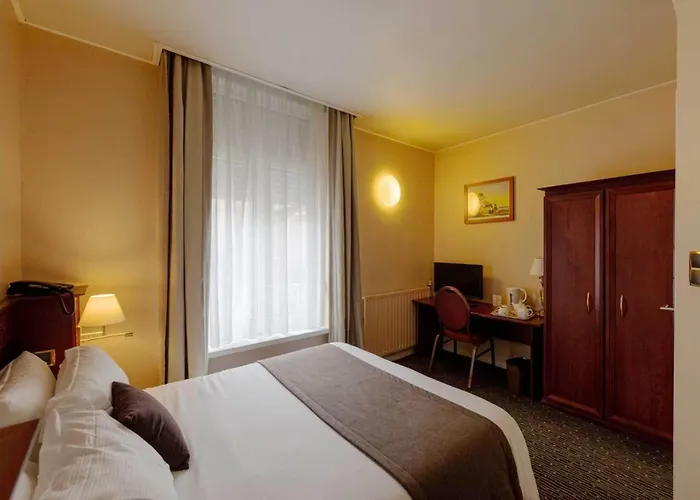 Metropol Hotel
