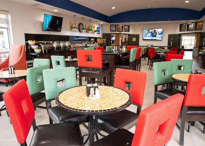 Comfort Suites Airport Tukwila Seattle