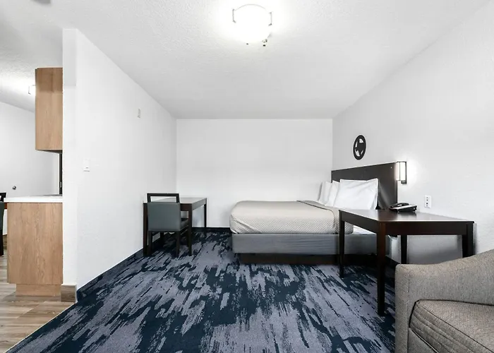 Atria Hotel And Rv Mcgregor