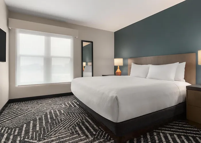 Hyatt House Charleston - Historic District