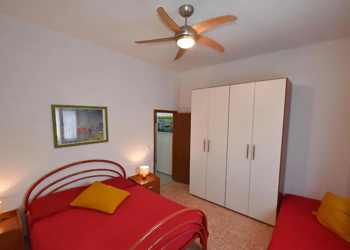 Appartamenti Mare - Terrazza, Giardino Attrezzato E Area Parcheggio
