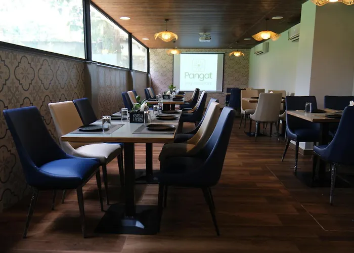 Swarnam Hotel