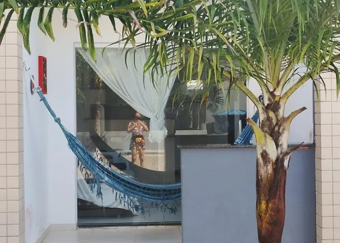 Apartamento aconchegante 2 quartos com suíte na praia de Guaibim