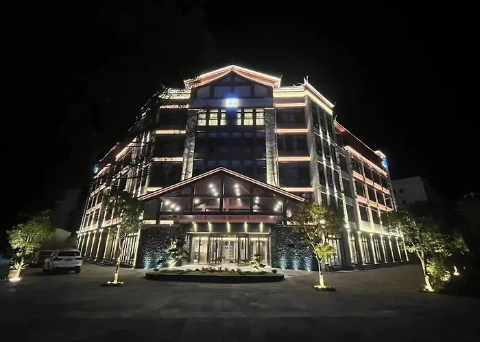 保山嘉悦兰庭万信至格酒店