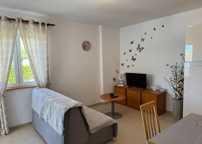 Apartmani I Sobe Jusic