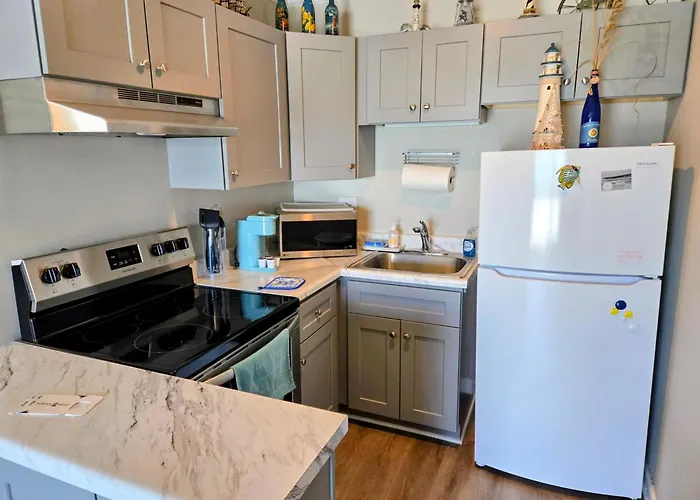 Beachfront Condo 103