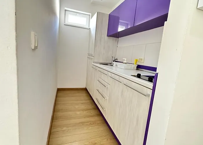 Apartments Karmen Maria