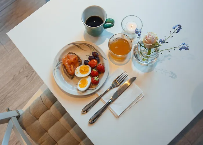 Valldal Fjord Lodge B&B