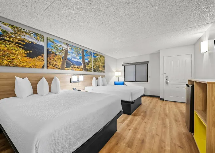 Days Inn By Wyndham Buena Park Anaheim