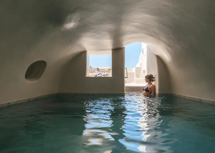 Art Maisons Oia Castle