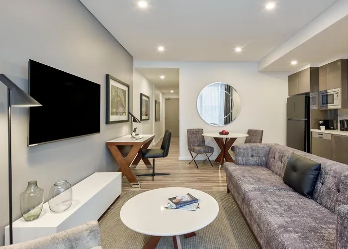 Meriton Suites Mascot Central