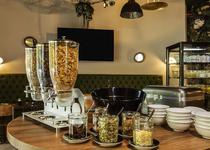 Ibis Styles Puteaux Paris La Defense