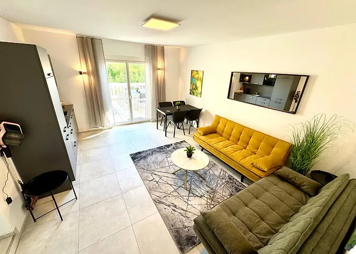 Spa-Residenz Apartments Pools Indoor & Outdoor, Private Garden Or Balcony Or Terrace