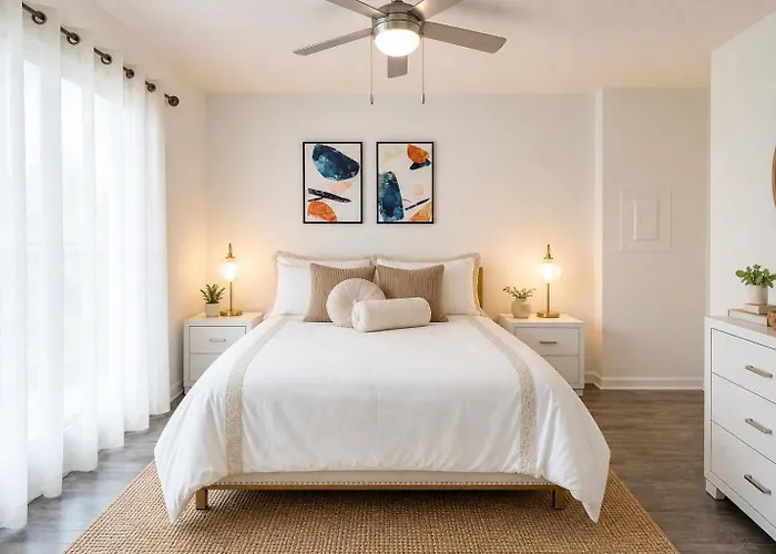 Modern Luxury Condo - Near Uf, Shands & Celebration Pointe