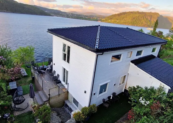 Bergen sunrise Apartment - self check in - Free Parking