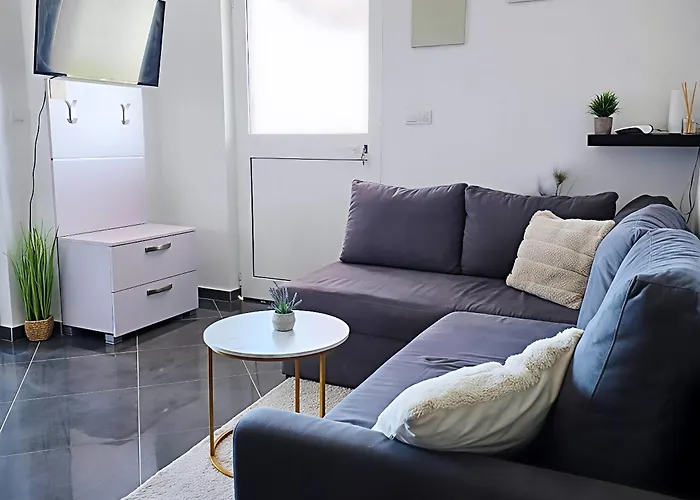 Malinsummer Apartments