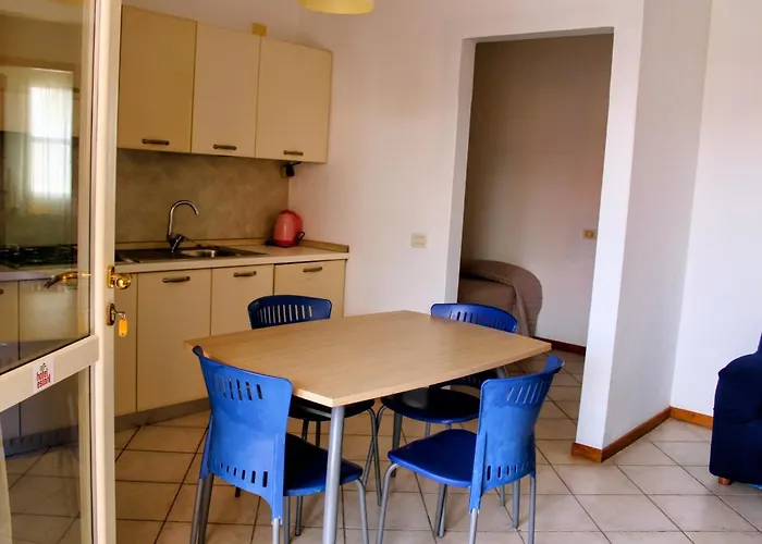 Estoril Hotel - Apartments