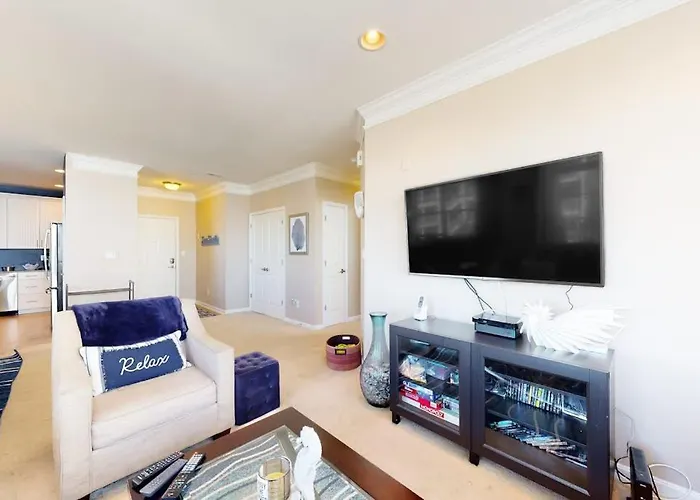 Grande At Canal Pointe - 37696 Ulster Dr, Unit #12