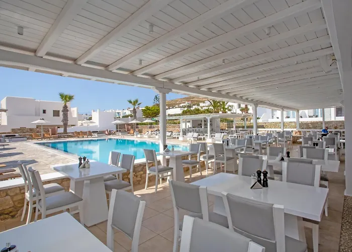Yiannaki Hotel